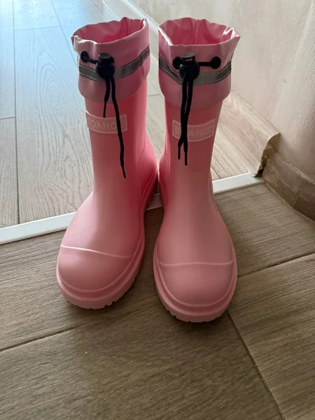 Резиновые ботинки размер 38 — sandal, cowboy boot, clog