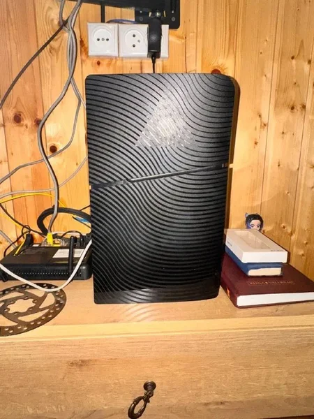 PS5 Slim (1TB Carbon Edition) — loudspeaker, fire screen
