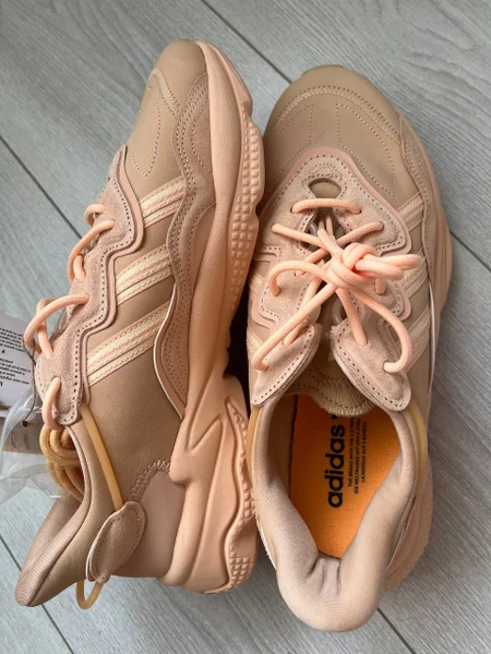 Обувь Calvin Klein — running shoe, shoe shop, sandal