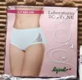 Женские трусы слип макси 3XL — nipple, lotion, sunscreen