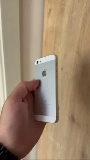 iPhone 5 16GB — cleaver, switch
