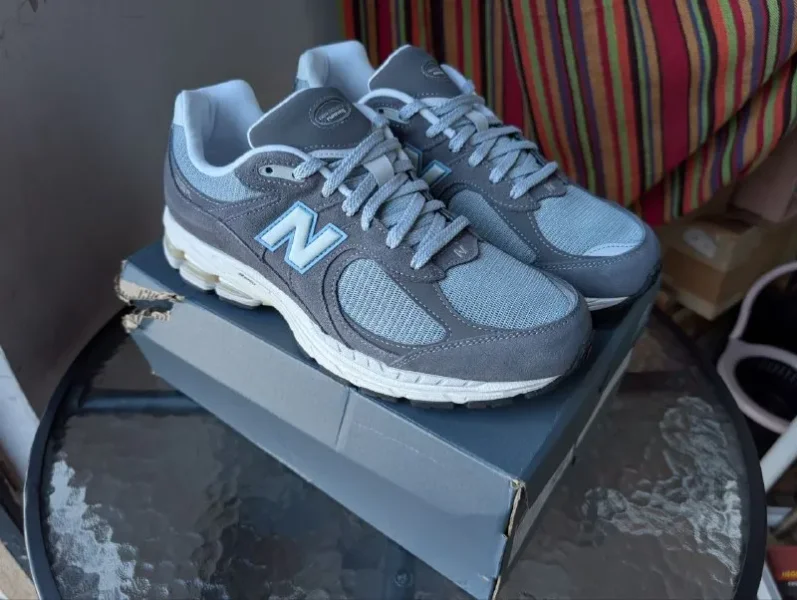 Кроссовки New Balance 2002 — running shoe