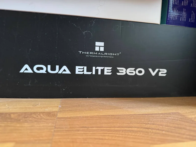 Водяное охлаждение Thermalright Aqua Elite 360 V2 — digital clock
