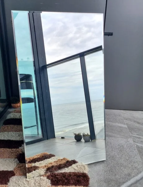 Зеркало 110х62 см — sliding door
