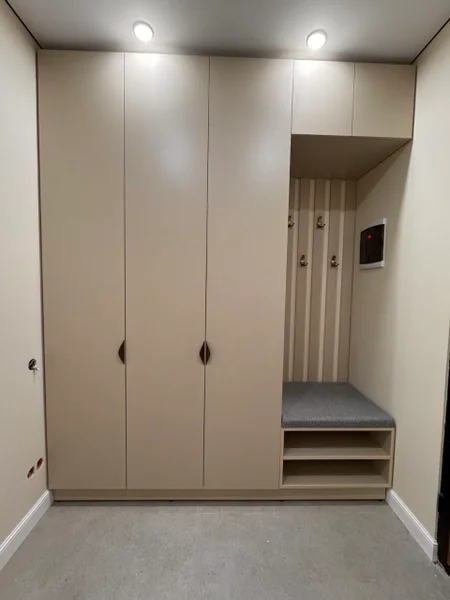 Ремонт и изготовление мебели, москитные сетки — wardrobe
