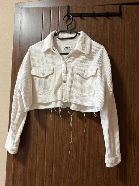 Пиджак женский Zara — neck brace, lab coat