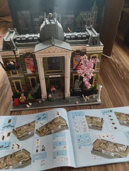 Конструктор музей — tobacco shop, library