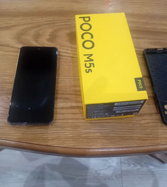 Смартфон Poco M5 — modem, iPod