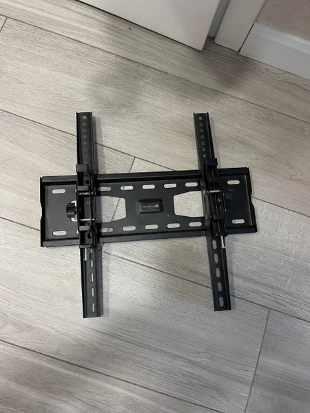 Кронштейн для телевизора до 43" — street sign, scabbard