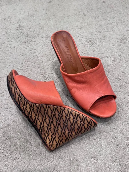 Босоножки Италия кожа 36 размер — Loafer, sandal