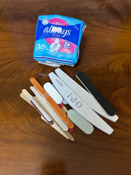 Набор гигиенических принадлежностей и пилочек для ногтей — pencil box, rule, rubber eraser