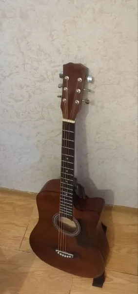 Колонка SVEN PS-650 и акустическая гитара — acoustic guitar, electric guitar