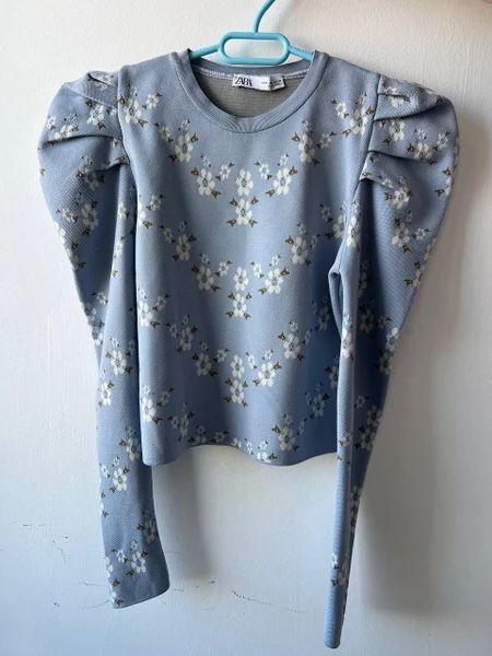 Блузка Zara — breastplate, brassiere, kimono
