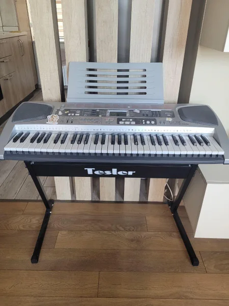 Электронное пианино Casio LK-55 — marimba, upright, folding chair