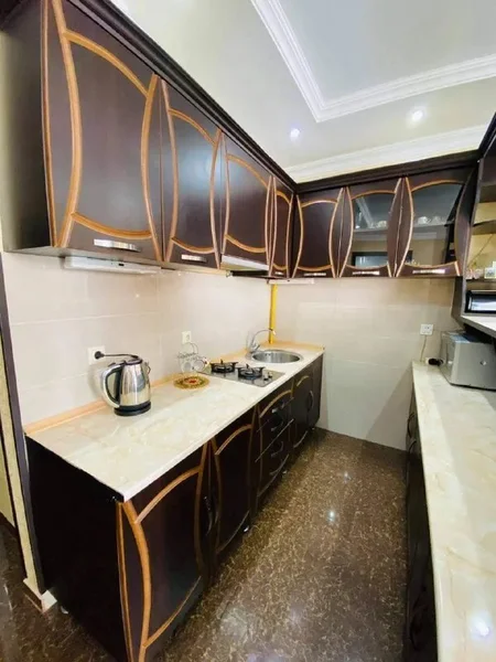 Квартира 2+1 — microwave, plate rack