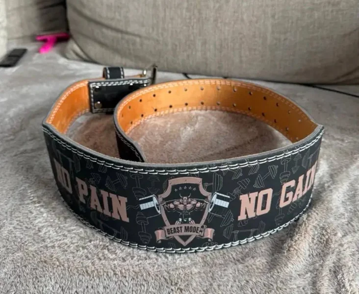 Пряжка ремня — buckle
