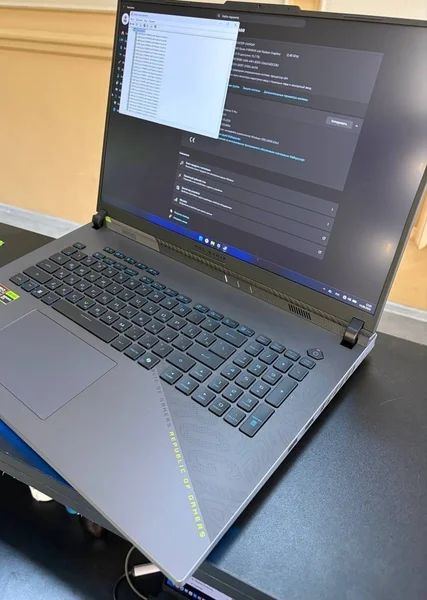 Игровой ноутбук ASUS ROG Strix G18 G814PM — notebook, laptop