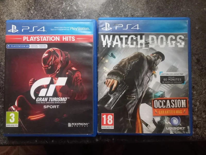 Набор дисков с играми для PlayStation — comic book, web site