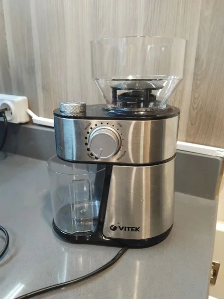 Кофемолка Vitek — coffeepot, Crock Pot, espresso maker