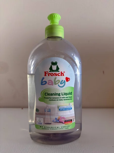Детское средство для мытья посуды Frosch Baby — lotion, sunscreen, soap dispenser