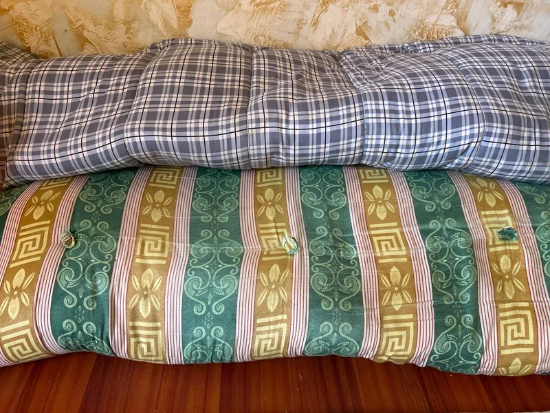 Ватные матрасы б/у 1.6x2 м — pillow, quilt, sleeping bag