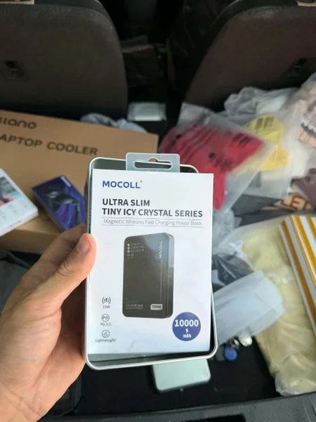 Power Bank MOCOLL Ultra Slim Tiny Icy Crystal Series — switch, modem