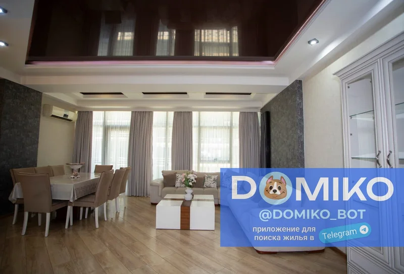 Квартиру 3+1, 125 кв/м — turnstile, restaurant