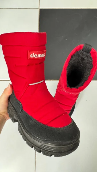 Обувь на девочку 3 лет — knee pad