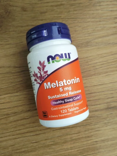 Мелатонин 5 мг, 120 таблеток — pill bottle, lotion, water bottle
