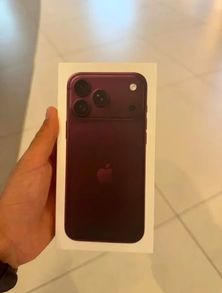 iPhone 18 Pro / Pro Max