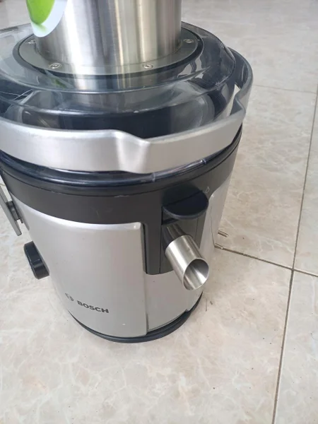 Соковыжималка Vitek VT-1632