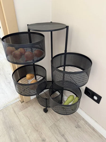Фруктовая корзина — electric fan, strainer