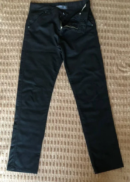 Джинсы — jean