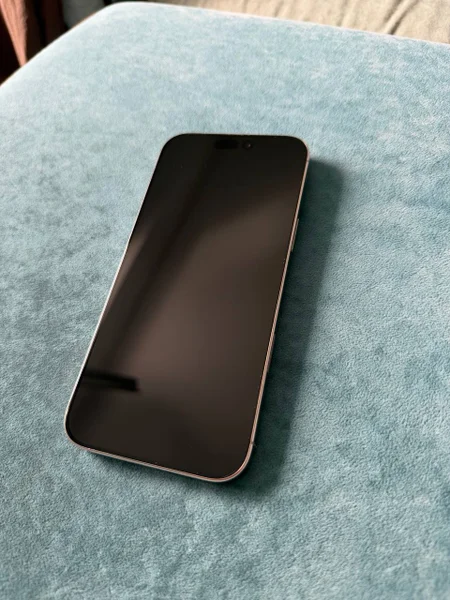 iPhone 16 Pro Max 256GB — cleaver, lighter