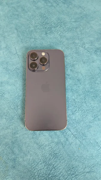 Apple iPhone 14 Pro 128GB — remote control, cellular telephone, iPod