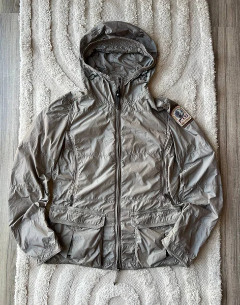 Женская куртка Parajumpers — trench coat, sleeping bag