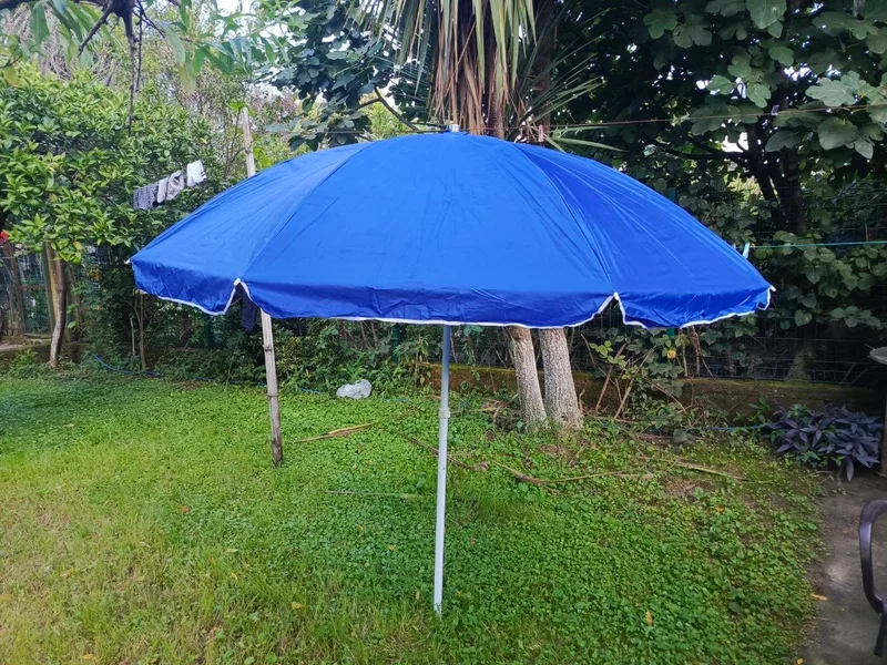 Пляжный зонт — umbrella, mountain tent, yurt