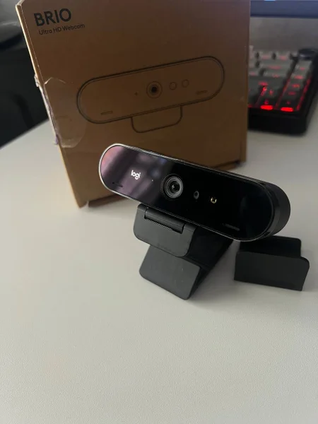Вебкамера Logitech Brio Ultra HD Webcam