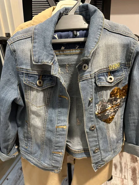 Джинсы — jean