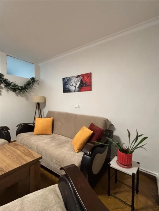 Ул. Шалвы Гамбашидзе, 6: 3-комнатная, 48.0 м²