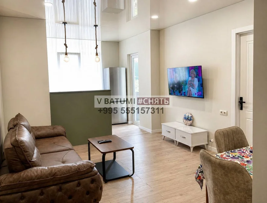 3 комнаты, 2 спальни, свежий ремонт, $750