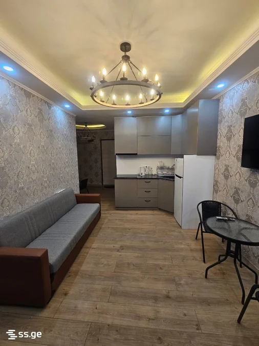 1+1 на улица Шерифа Химшиашвили 19 Khimshiashvili District
