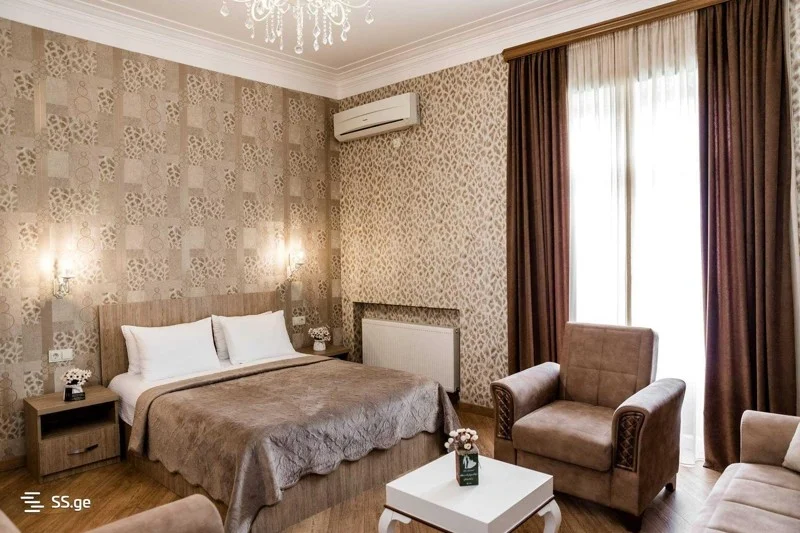 Проспект Давида Агмашенебели, 83/23: 3-комнатная, 80.0 м²