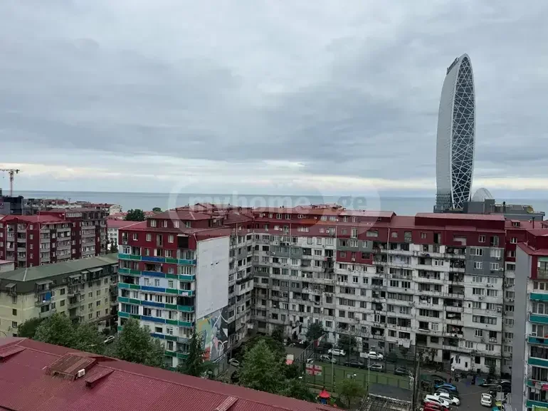 3-комнатная квартира в районе Руставели
