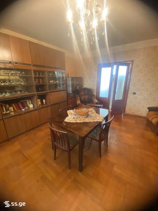 5-комнатная квартира. Варкетили