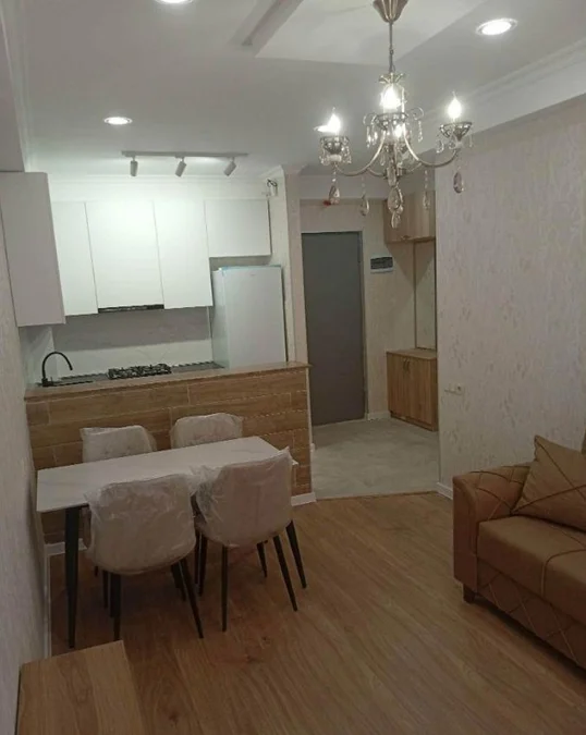 Ул. Асмати, 25: 2-комнатная, 48.0 м²