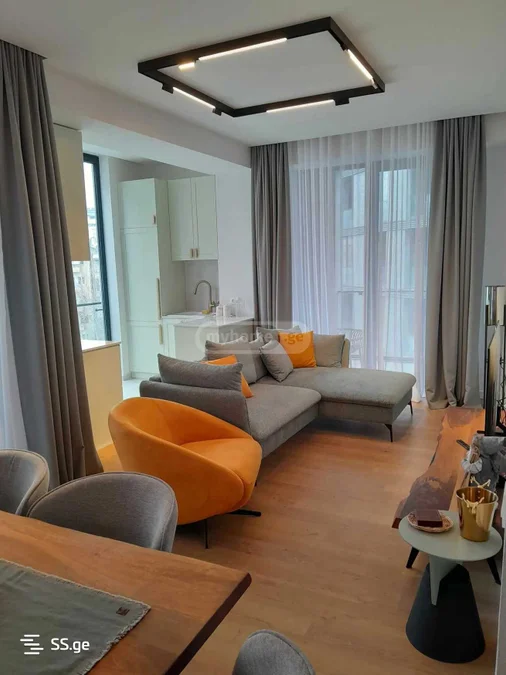3 room Flat For Rent. Vake
