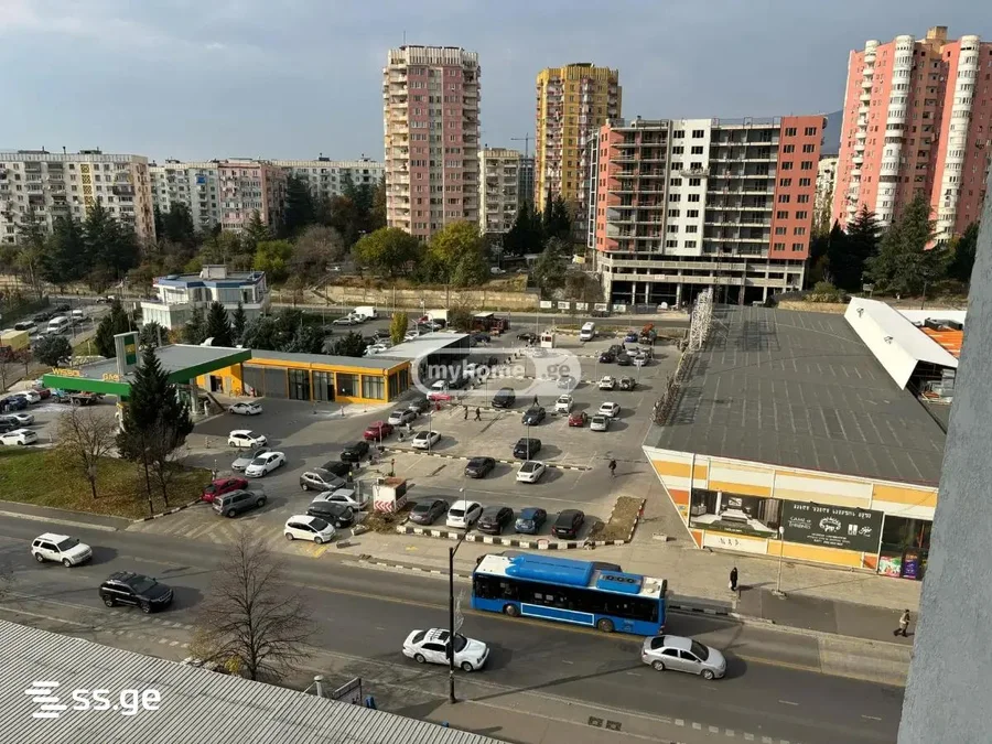 3-комнатная квартира в Тбилиси