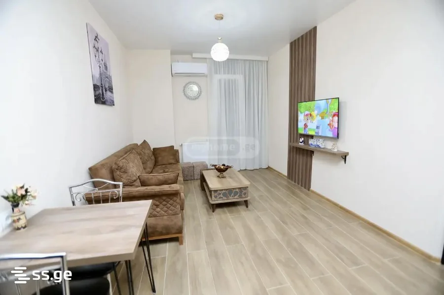 1+1 на Bagrationi Residence Batumi კახაბერი 182 Kakhaberi District