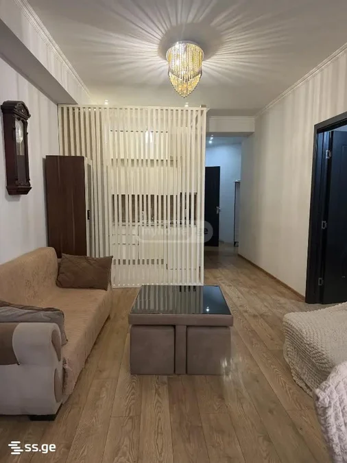 3-комнатная квартира в Тбилиси